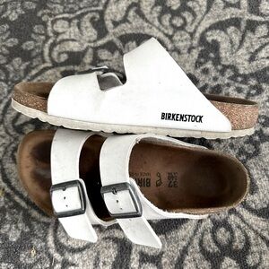 White Birkenstock 37